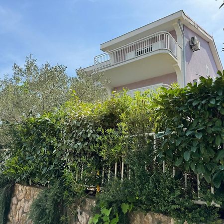 Apartmani Marija Klimno B エクステリア 写真