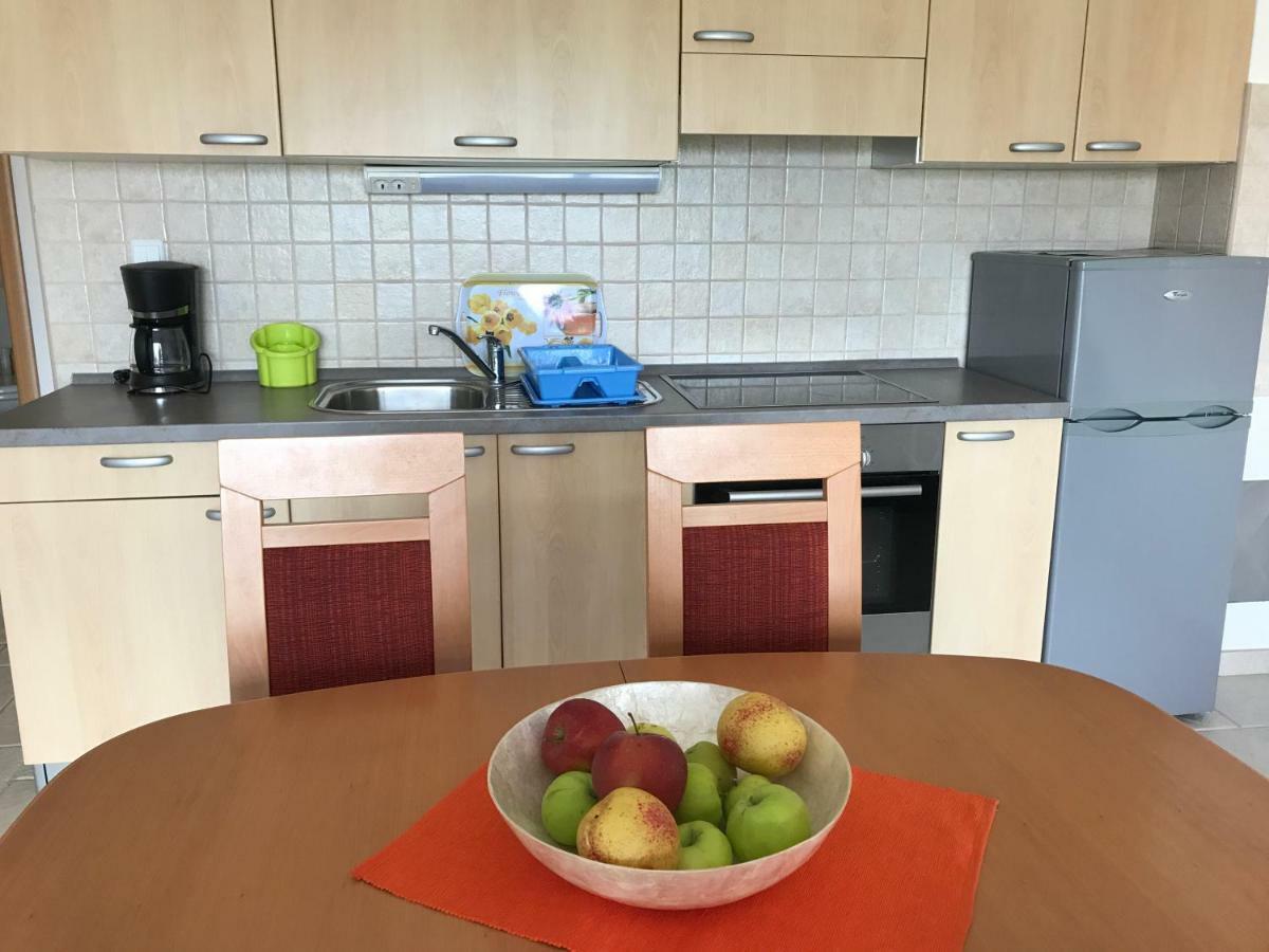 Apartmani Marija Klimno B エクステリア 写真