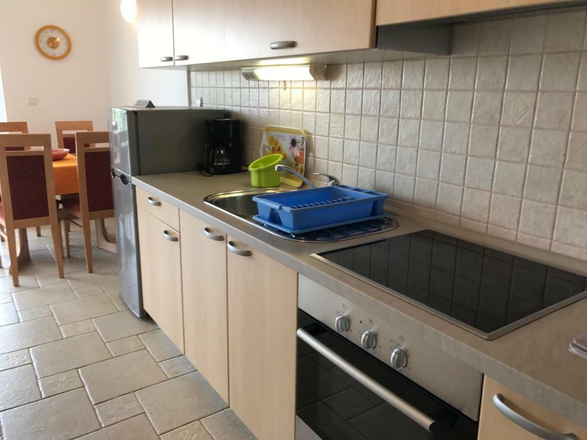 Apartmani Marija Klimno B エクステリア 写真